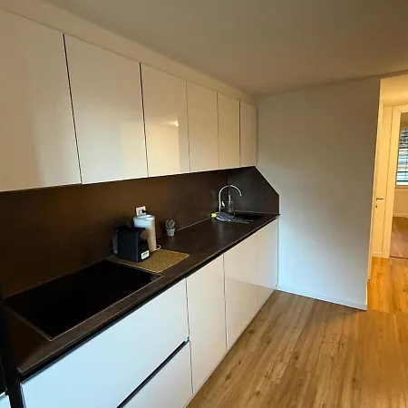 Happy Life 2 Near Interlaken Thun דירה *