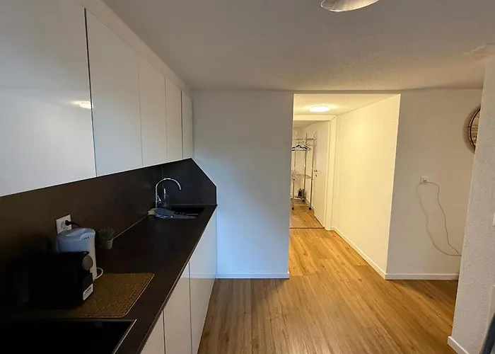 Happy Life 2 Near Interlaken Thun Lägenhet *