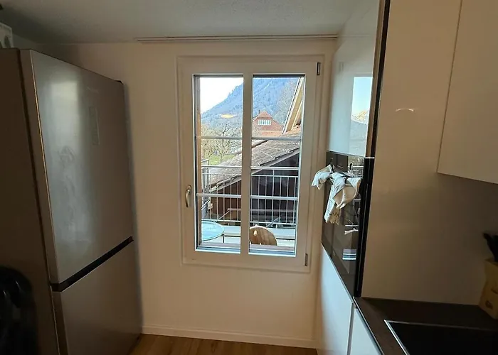 Happy Life 2 Near Interlaken Thun Wimmis